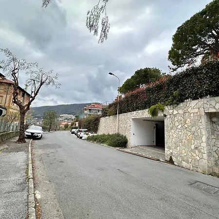 Mare E Relax- Affittasi Oasi Riviera Con Campo Da Tennis E Sala Giochi Appartamento Ospedaletti