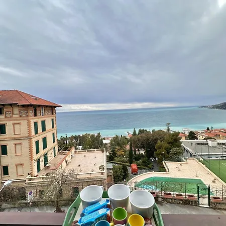 Mare E Relax- Affittasi Oasi Riviera Con Campo Da Tennis E Sala Giochi Appartamento Ospedaletti